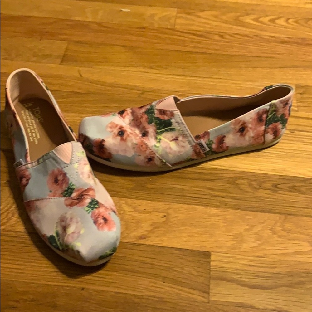 Floral atoms